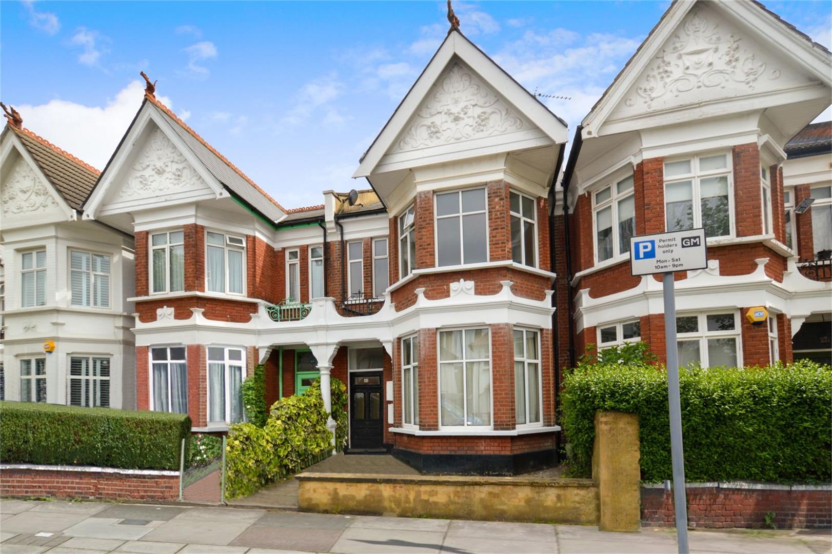 Heber Road, Cricklewood